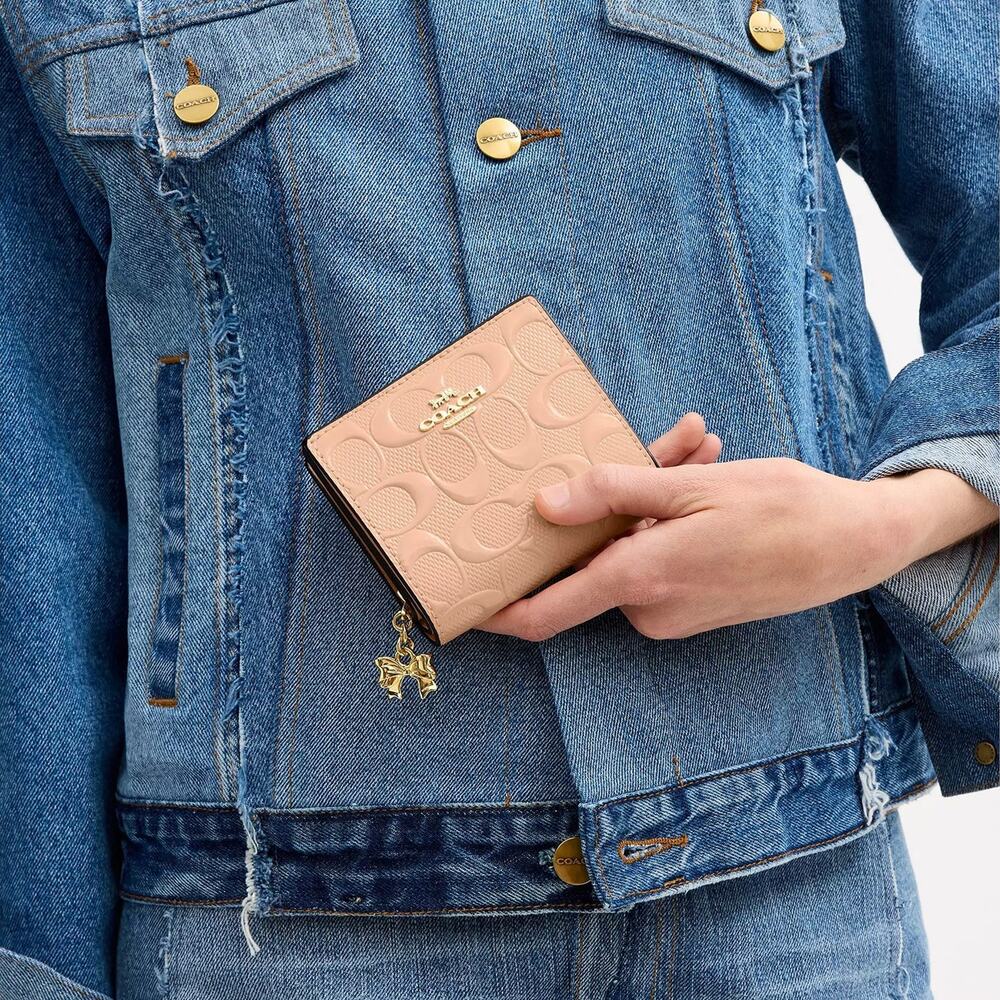 ❤️ Coach Snap Wallet In Signature Leather With Bow Charm - Picture 2 of 11